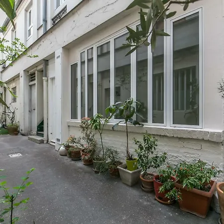 Heart Of Little Cavaignac * Paris